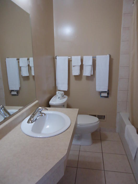 Kingsway Inn Thunder Bay Kamer foto